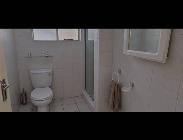 3 BEDROOM APARTMENT FOR SALE IN OAKDENE
